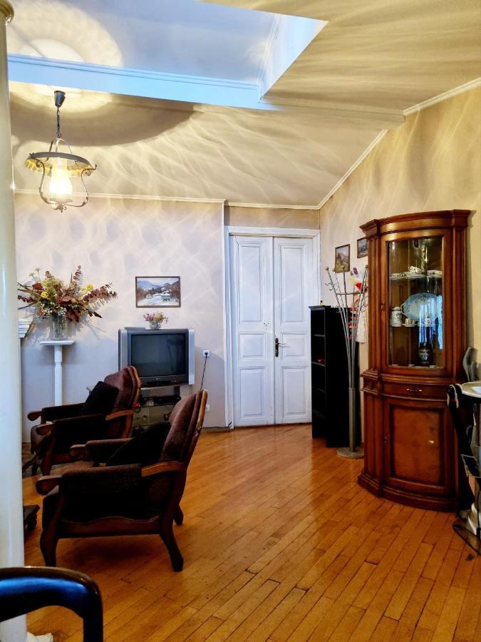 Polonia Tbilisi House Hotell Eksteriør bilde