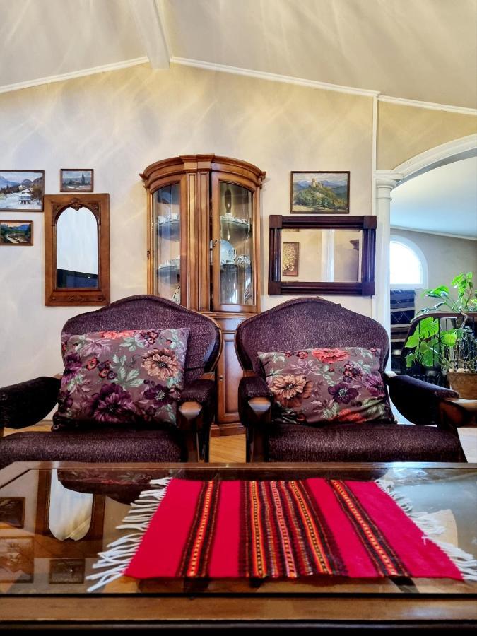 Polonia Tbilisi House Hotell Eksteriør bilde