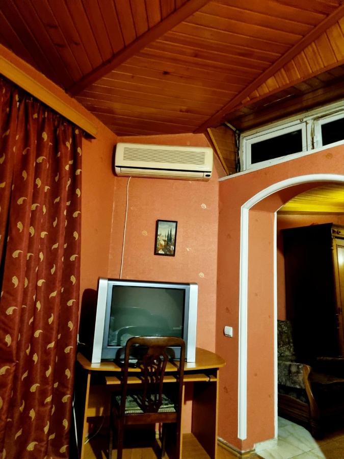 Polonia Tbilisi House Hotell Eksteriør bilde