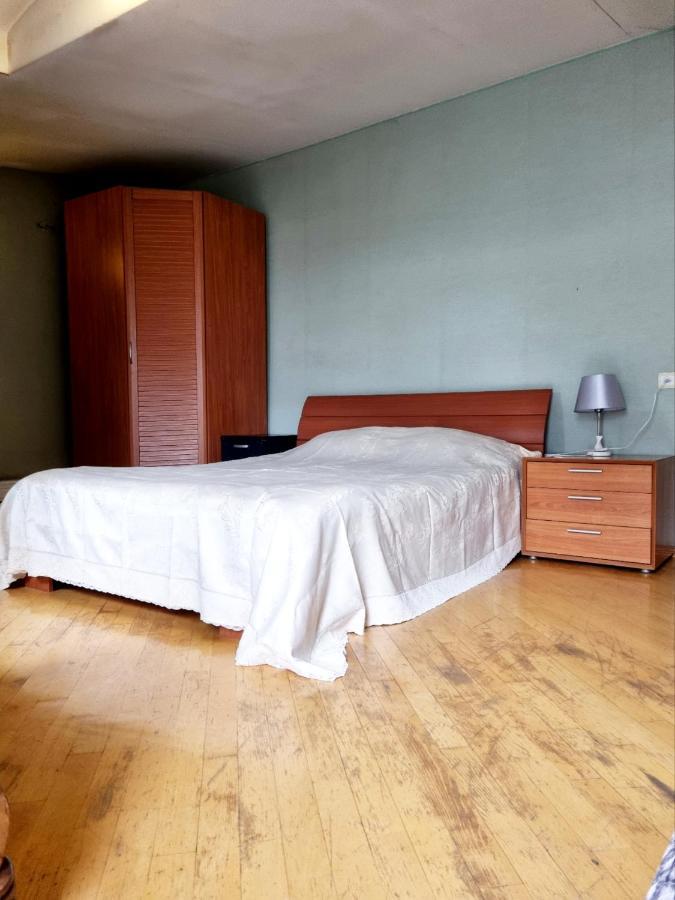 Polonia Tbilisi House Hotell Eksteriør bilde