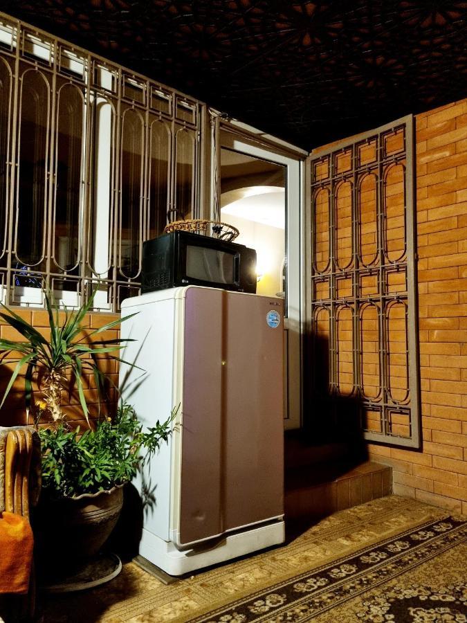 Polonia Tbilisi House Hotell Eksteriør bilde